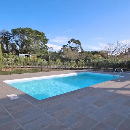Apartment Saquedes *